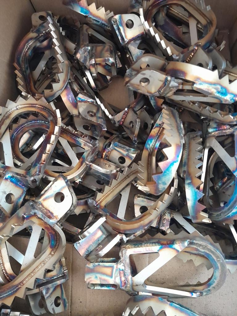 Voetsteunen Honda crf110 crf125, Motoren, Onderdelen | Honda, Ophalen of Verzenden