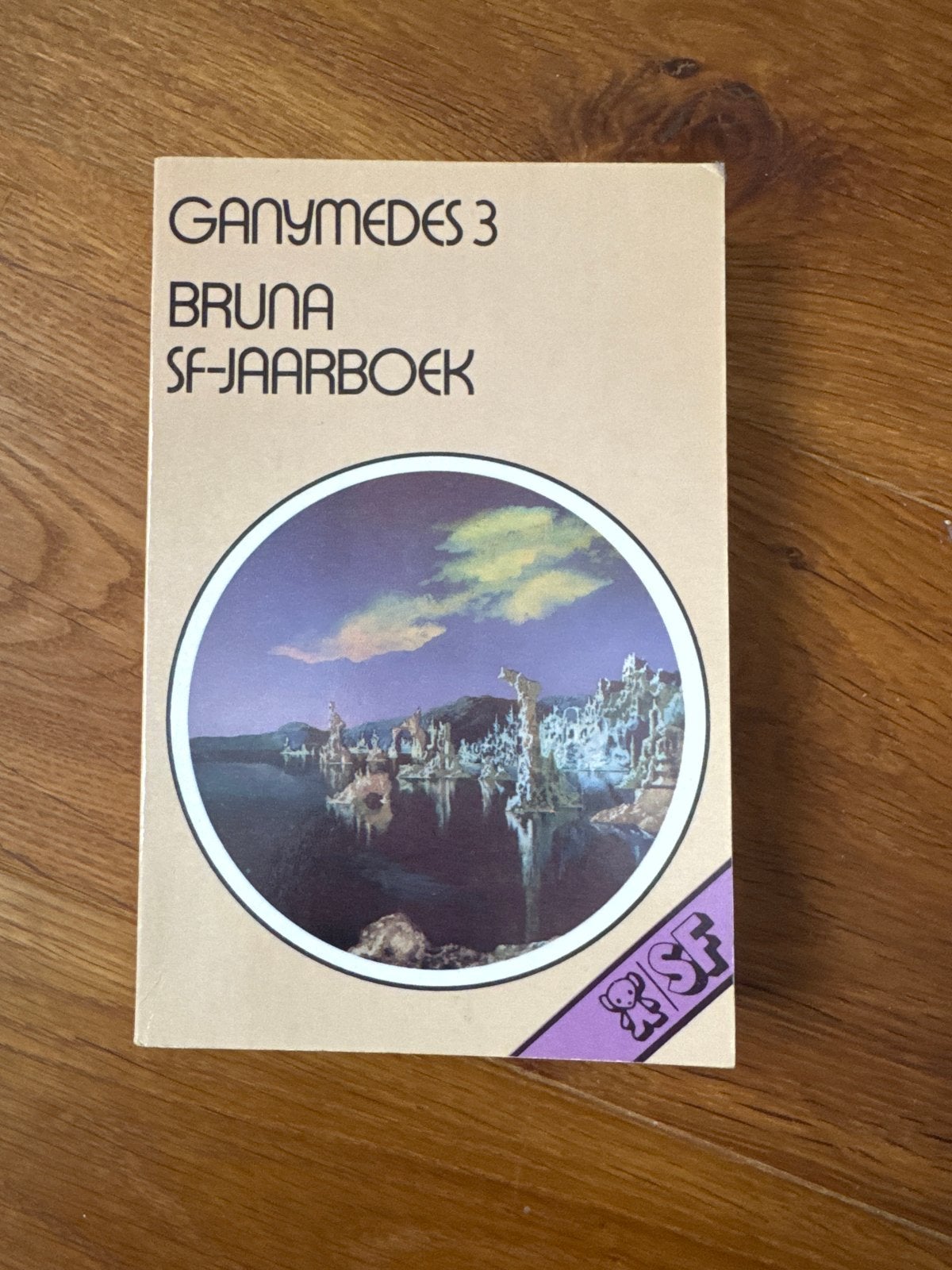 Ganymedes 3 Bruna SF-jaarboek - Sciencefiction verhalen, Ophalen of Verzenden, Gelezen