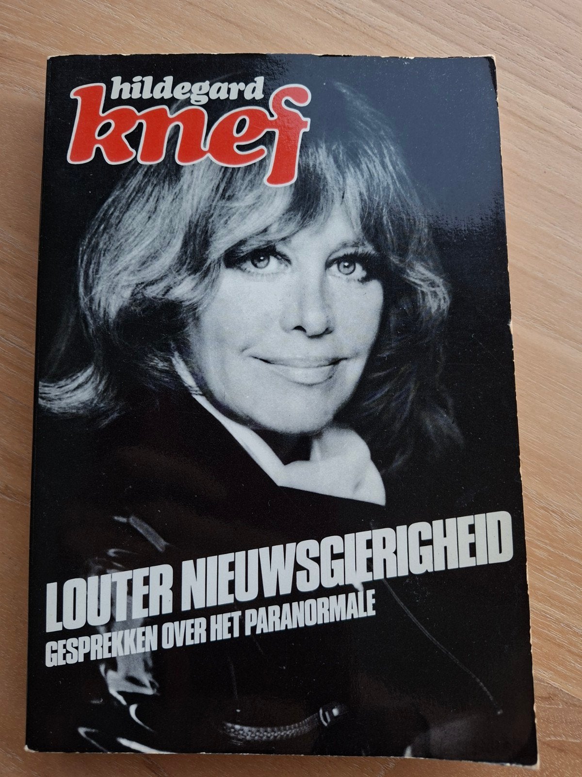 Hildegard Knef - Louter Nieuwsgierigheid, Ophalen of Verzenden, Gelezen, Hildegard Knef, Esoterie en Spiritualiteit