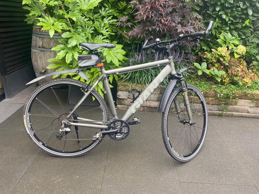 Giant hybride fiets maat L - Goede staat, Ophalen, Gebruikt, Versnellingen, Giant