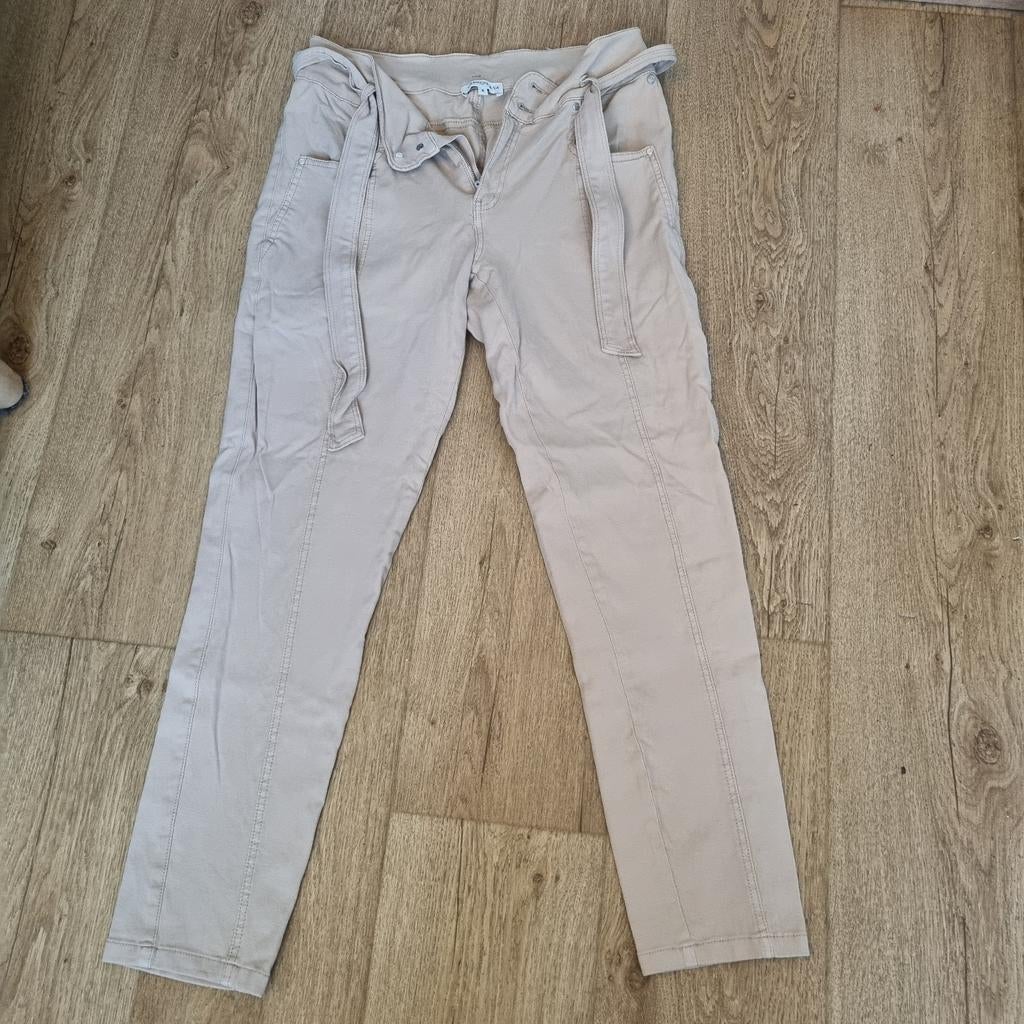 Tramontana dames broek maat M, Kleding | Dames, Broeken en Pantalons, Maat 38/40 (M), Tramontana, Beige, Ophalen of Verzenden