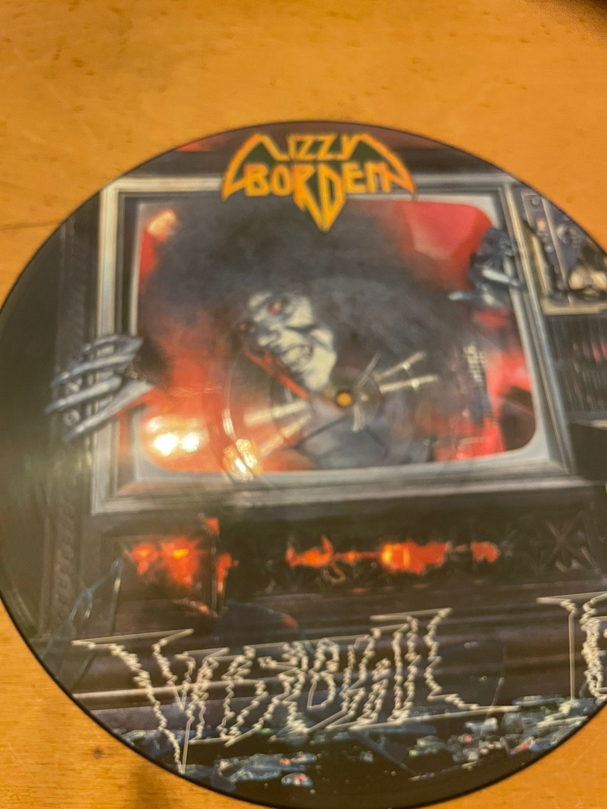 Lizzy borden - visual lies pdisc, Ophalen of Verzenden, Zo goed als nieuw
