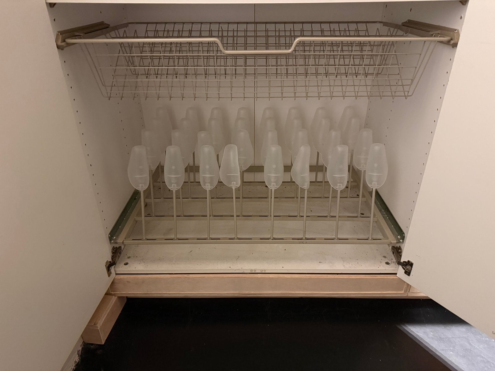 Schoenenrek en draadmand ikea pax, Huis en Inrichting, Gebruikt, 50 tot 100 cm, Minder dan 100 cm, Metaal