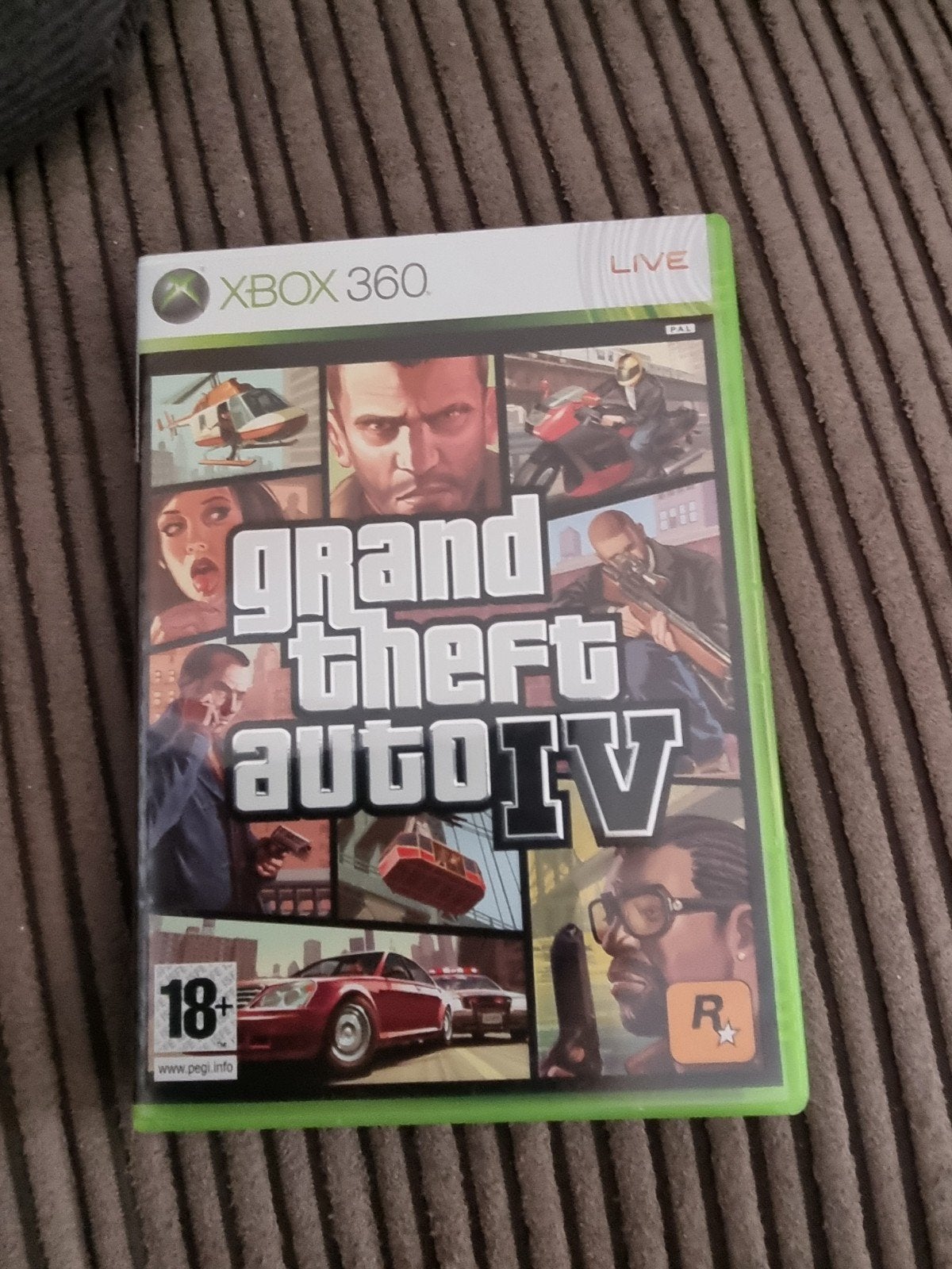 Grand Theft Auto IV (GTA 4) Xbox 360 - Inclusief Stadsids, Ophalen of Verzenden