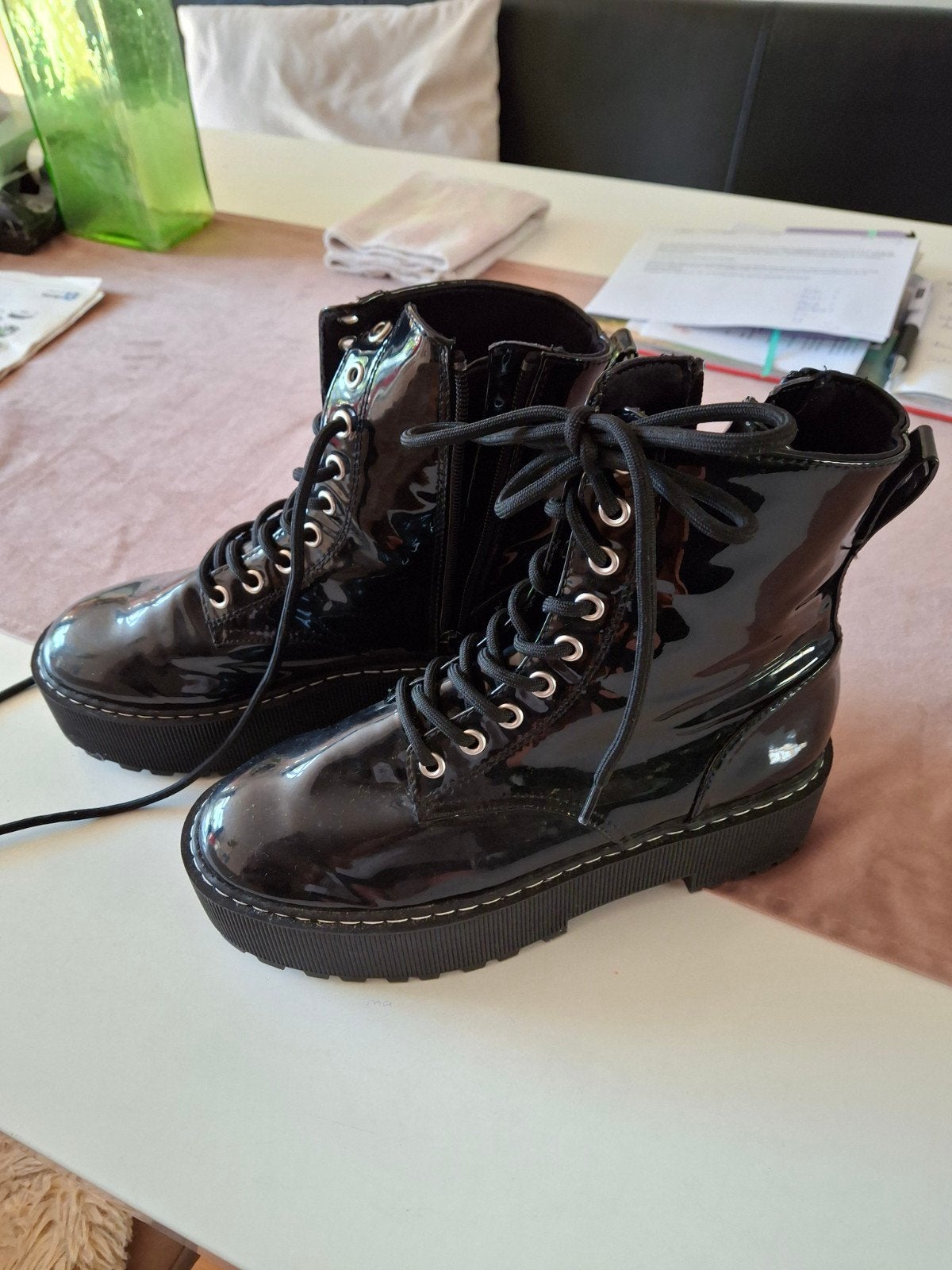 Stoere boots mt 38, Kleding | Dames, Schoenen, Ophalen of Verzenden, Zo goed als nieuw, Zwart