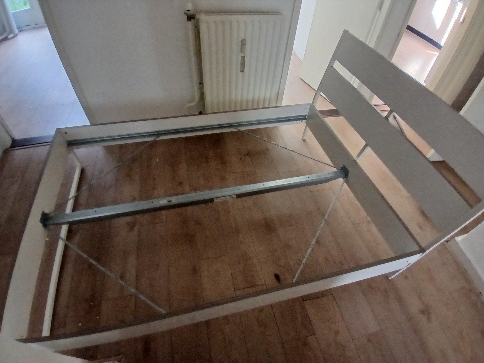 IKEA bedframe wit, 140x200 cm, met lichte schade, Ophalen, Gebruikt, Wit, Tweepersoons