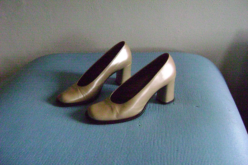 Maurizio Mariano dames schoenen beige maat 36,5, Schoenen met lage hakken, Maurizio Mariano, Beige, Ophalen of Verzenden