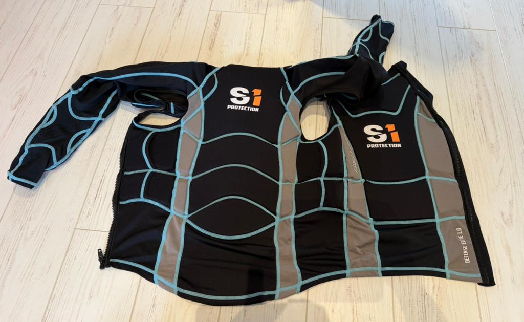 Bodyprotector S1 youth large, Fietsen en Brommers, Ophalen of Verzenden, Zo goed als nieuw, Aluminium, 24 inch of meer