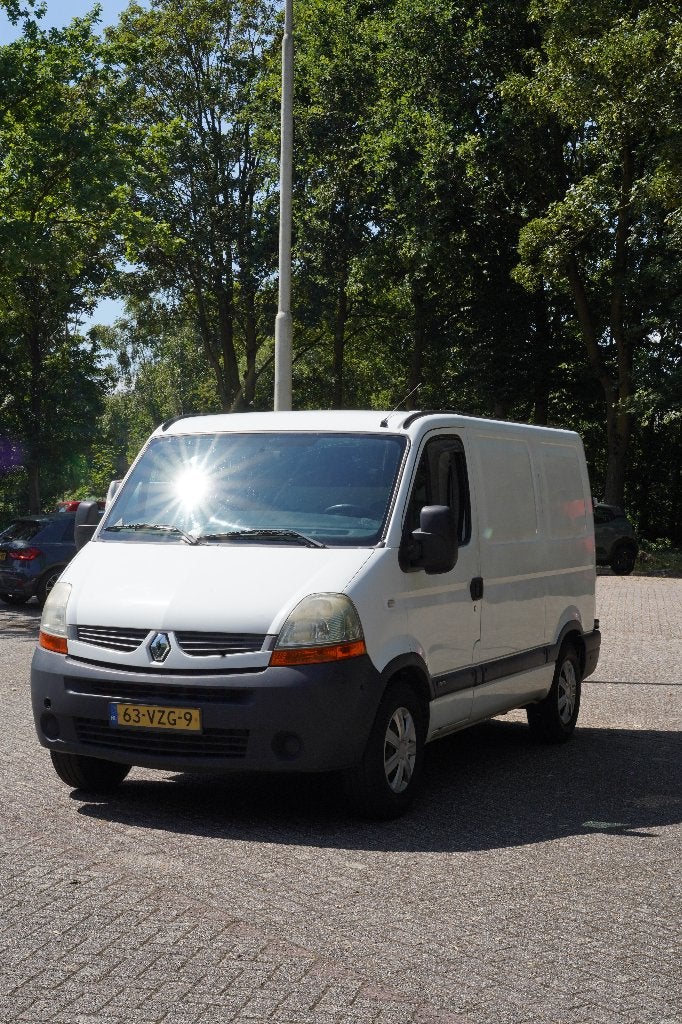 Renault Master L1H1 | Airco | Cruise | Trekhaak | CarPlay, Voorwielaandrijving, 4 cilinders, 2000 kg, Renault