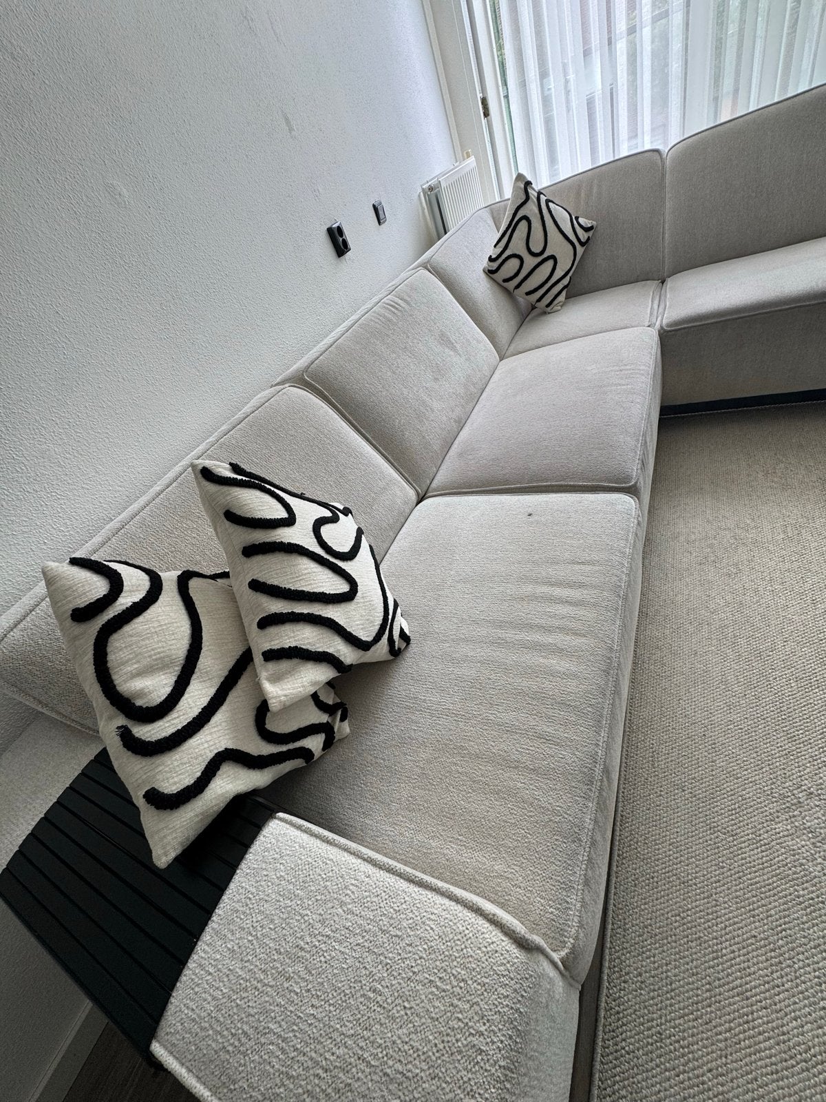 Grote L-vormige stoffen hoekbank met chaise longue, Huis en Inrichting, Banken | Bankstellen, Ophalen, Gebruikt, Hoekbank, 300 cm of meer