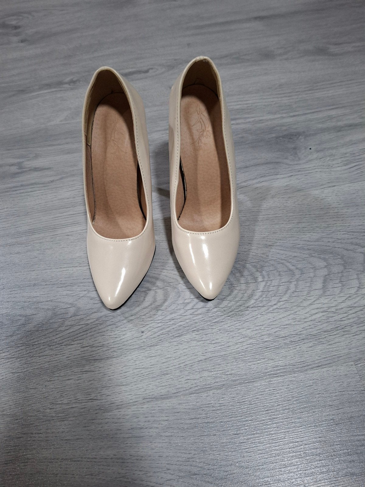 Nude Stiletto Pumps Maat 34 - Slechts 1x Gedragen, Ophalen of Verzenden, Zo goed als nieuw, Beige, Pumps