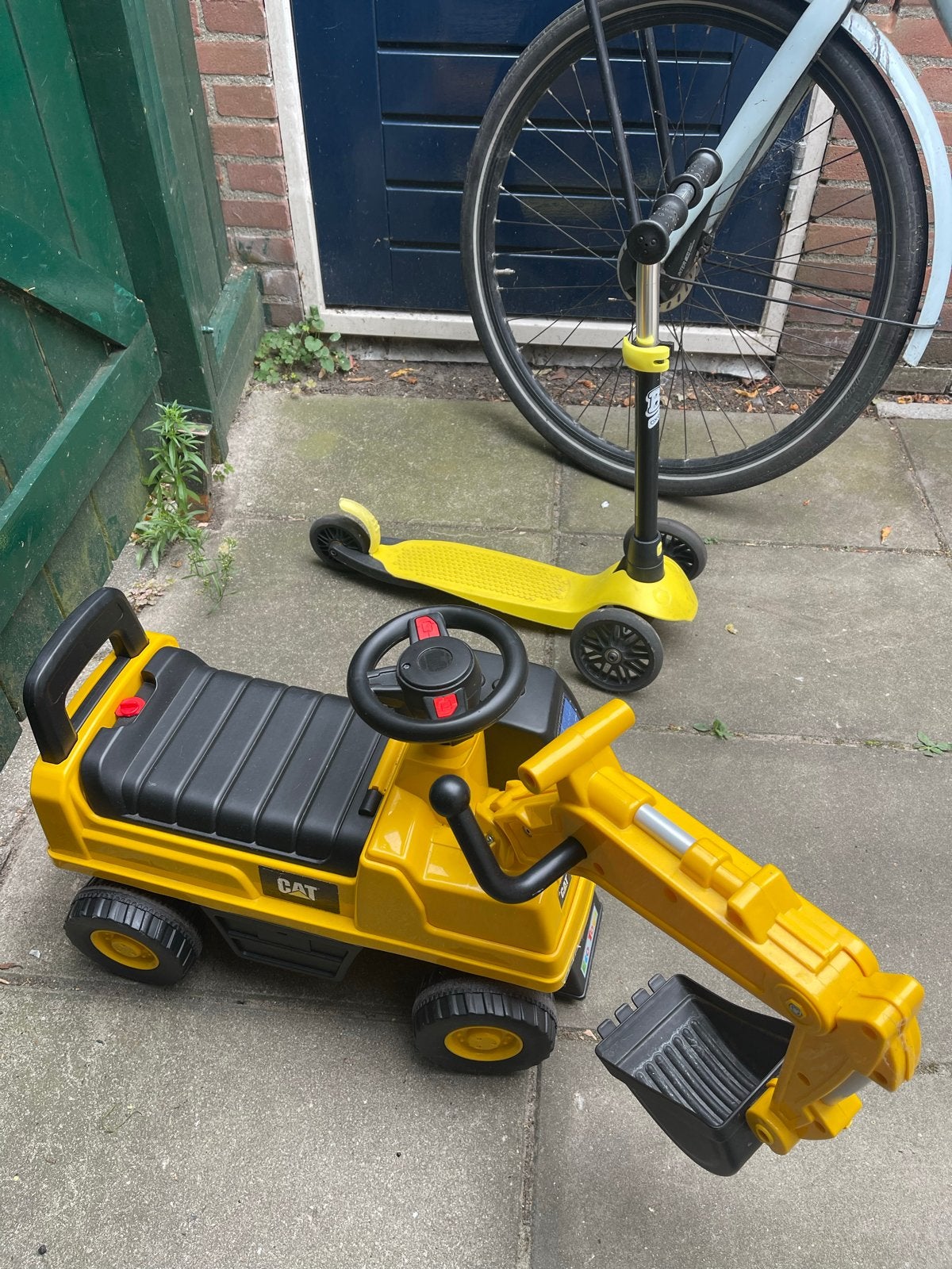 Graafmachine en Scouter voor kinderen tot 4 jaar, Ophalen of Verzenden, Gebruikt, Loopvoertuig