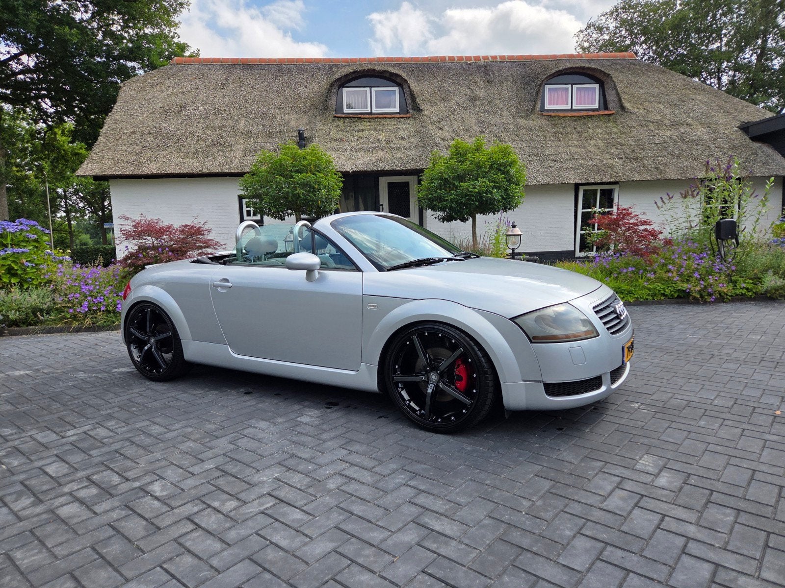Audi TT cabrio Turbo. UNIEK! 20 INCH! NIEUWE APK!, Auto's, TT, Cabriolet, 179 pk, 1781 cc