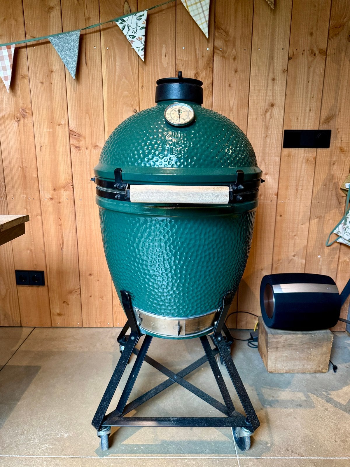Big Green Egg Large | Onderstel | ConvEGGtor, Ophalen, Gebruikt, Met accessoires