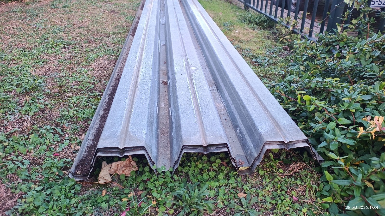 Gebruikte metalen dakplaten - ideaal voor schuur of afdak, Ophalen, Gebruikt, 15 m² of meer, Golfplaat