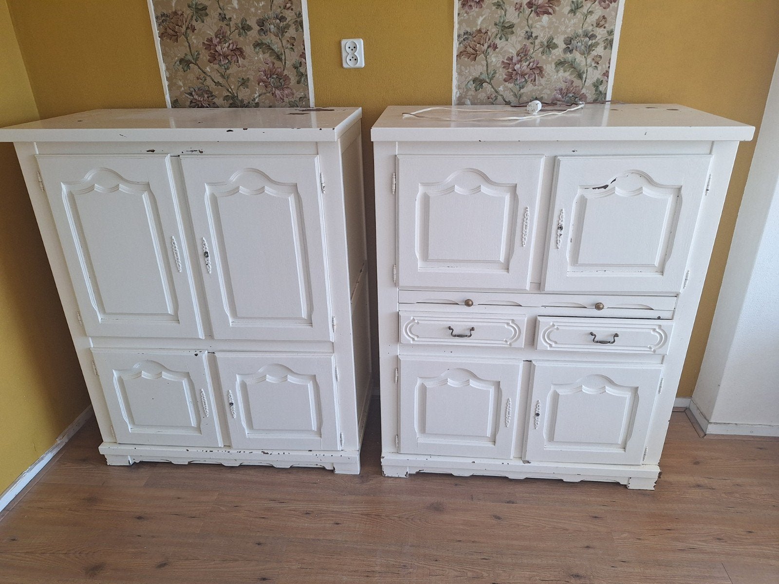 Set van 2 vintage witte kasten met lades, Antiek en Kunst, Antiek | Meubels | Kasten, Ophalen