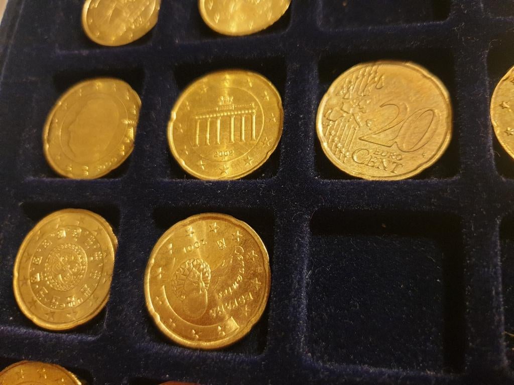 20 eurocent, ruil of koop, diverse UNC, Postzegels en Munten, Munten | Europa | Euromunten, Ophalen of Verzenden, Spanje, 20 cent