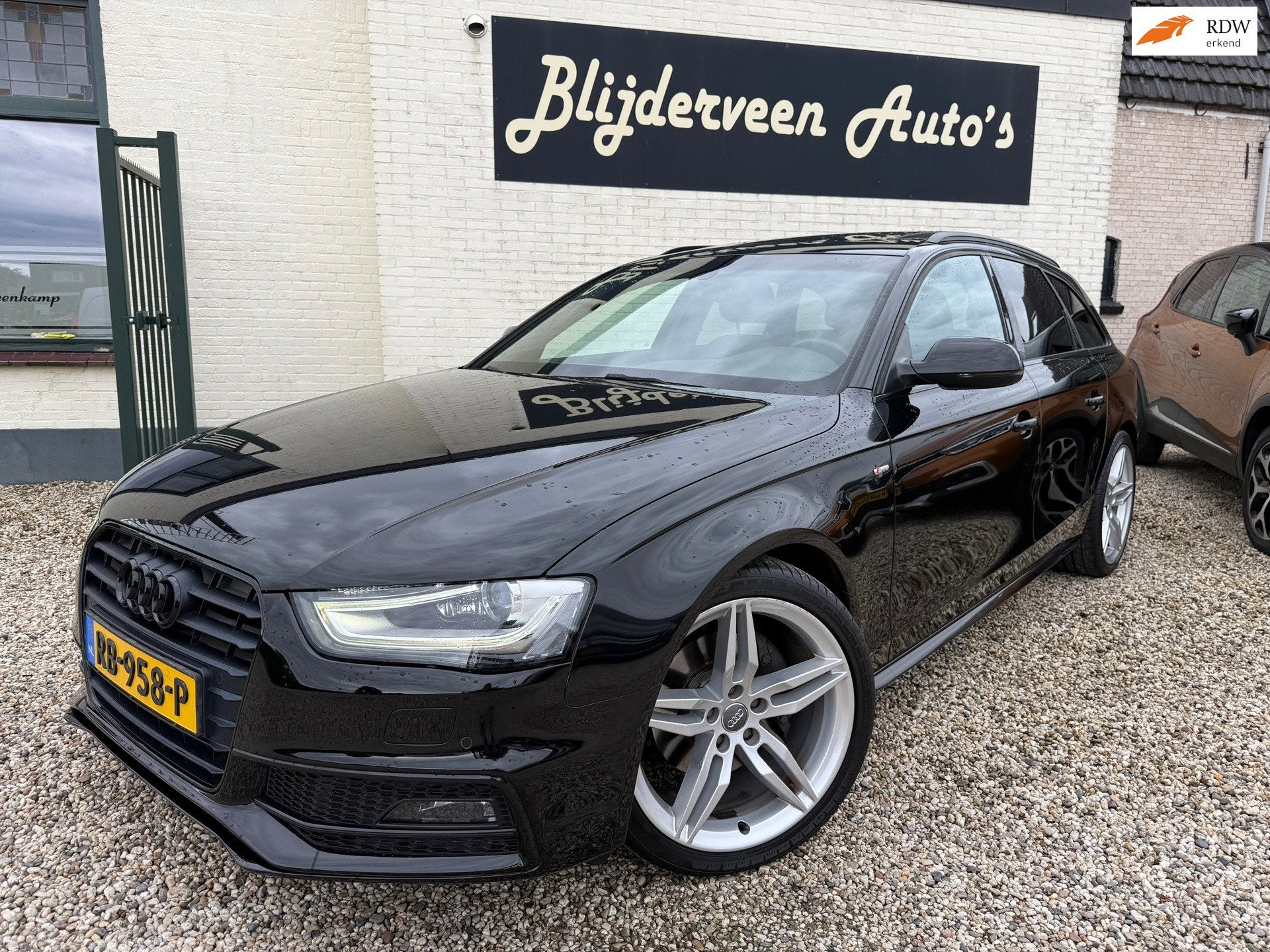 Audi A4 Avant 3.0 TDI quattro Pro Line S Automaat | PanoDak, Automaat, Euro 5, Gebruikt, 1700 kg