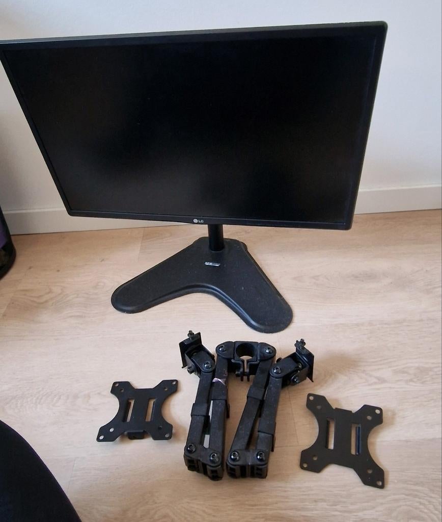 LG 24 inch monitor +standaard+beugelarm, Computers en Software, Monitoren, HDMI, IPS, LG Electronics, Full HD