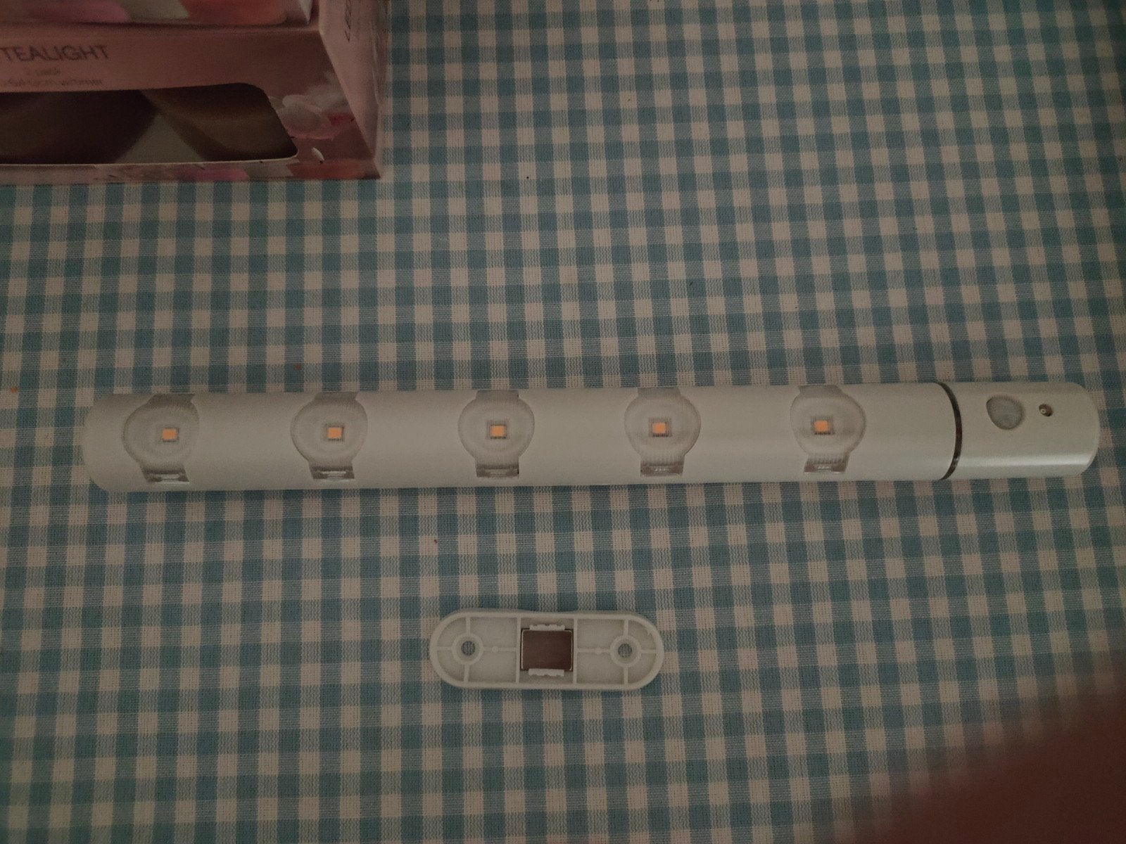 LED verlichting set - draadloos en met bewegingssensor, Ophalen, Kunststof, Zo goed als nieuw, Modern