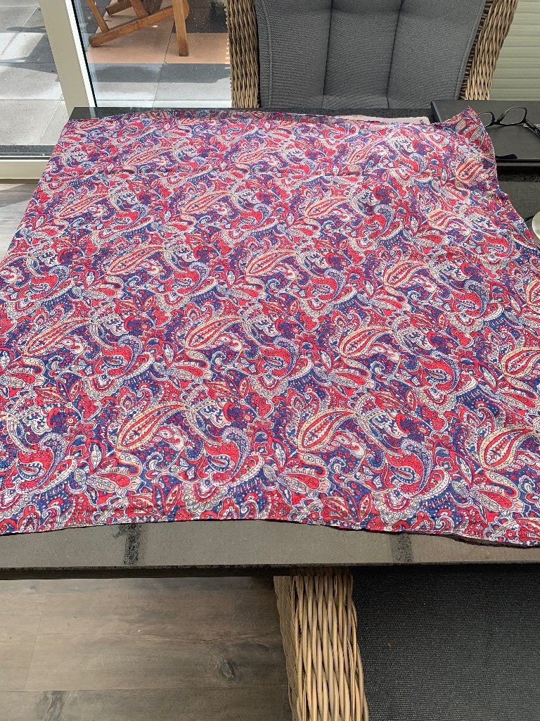 Dunne dames sjaal, halsdoek, Ophalen of Verzenden, Nieuw, Maat 38/40 (M), Sjaal