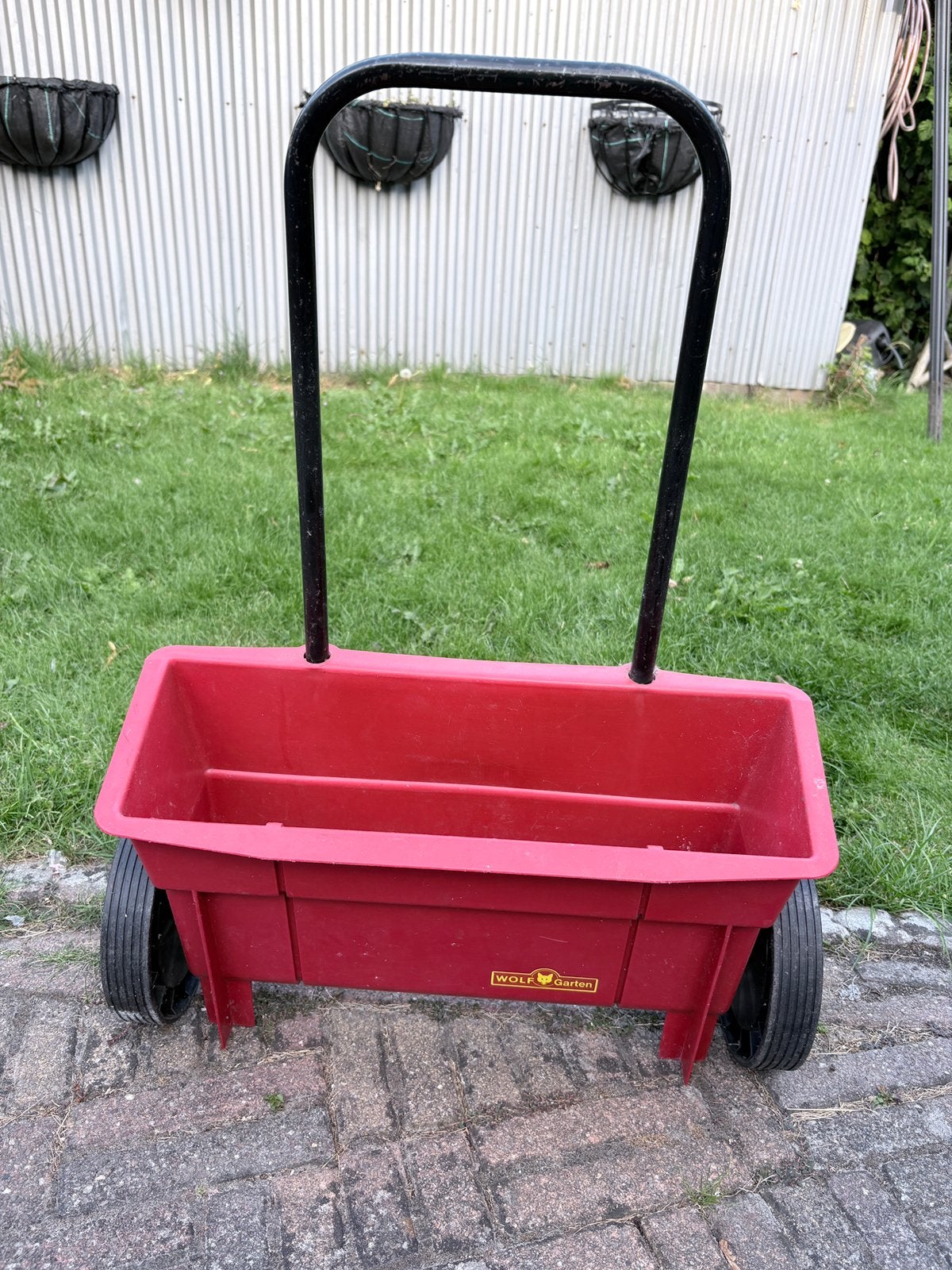 Zout / kunstmest strooier te koop Wolf Garten, Ophalen, Gebruikt, Overige soorten