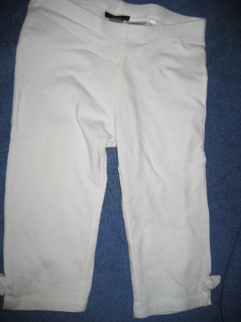 Wit kort broekje, 116, H+M, Ophalen of Verzenden, Zo goed als nieuw, Meisje, Broek