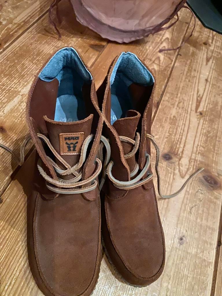 MAG schoenen maat 40, Ophalen of Verzenden, Zo goed als nieuw, Zwart, Sneakers of Gympen