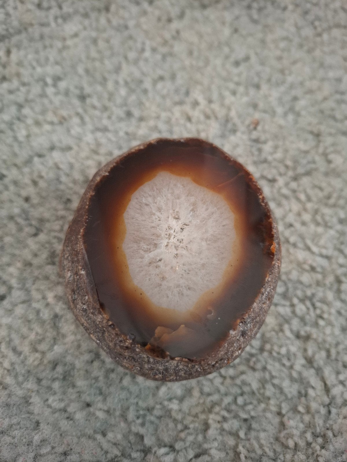 Prachtige Geode Agaat - 10x8cm, Ophalen of Verzenden