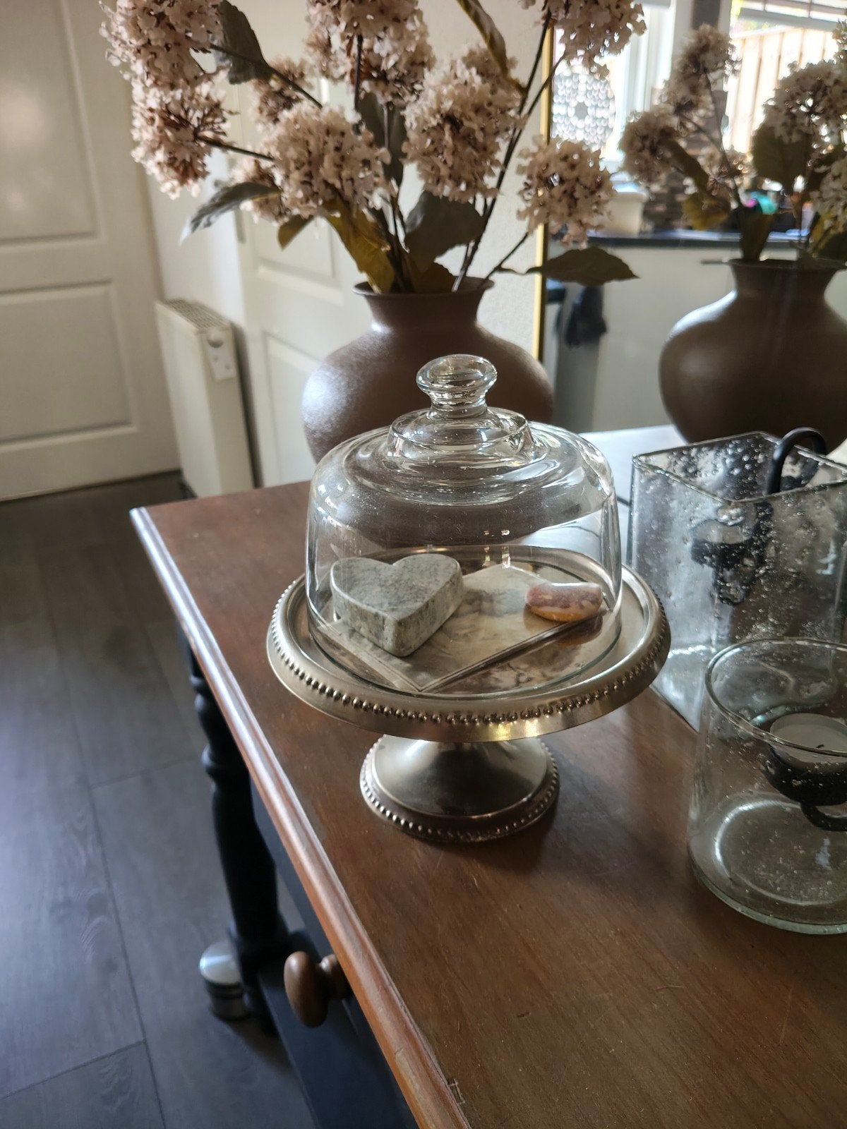 Decoratieve stolp met inhoud, Glas, Ophalen of Verzenden, Gebruikt, Inclusief decoratie