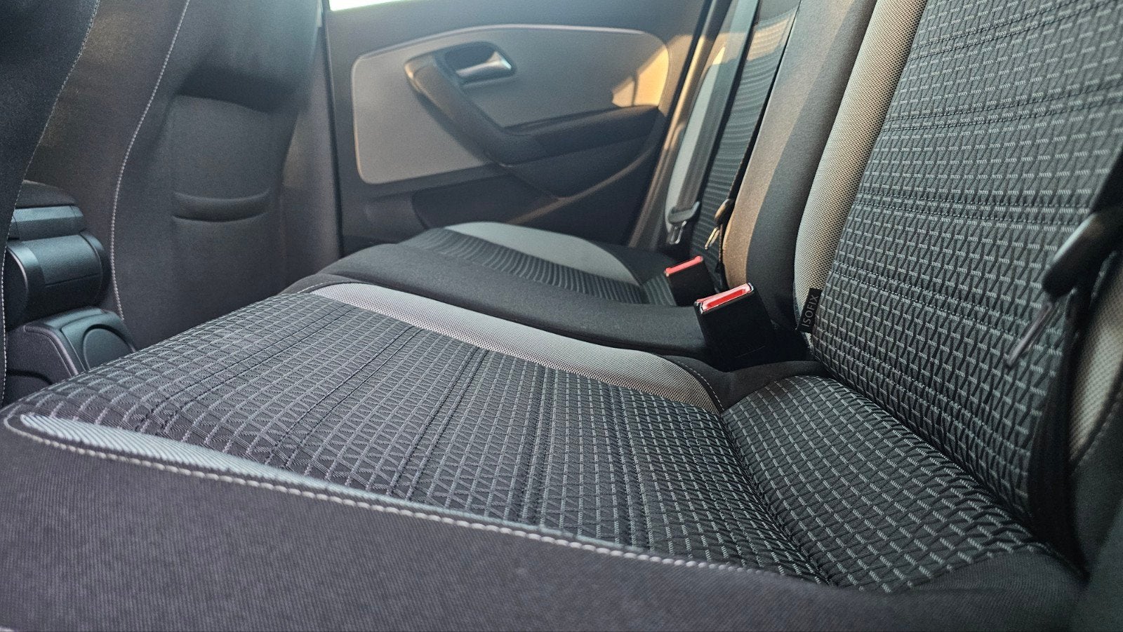 Foto 23 van VW CrossPolo 1.2 Automaat|CarPlay|Cruise|Trekhaak|New APK