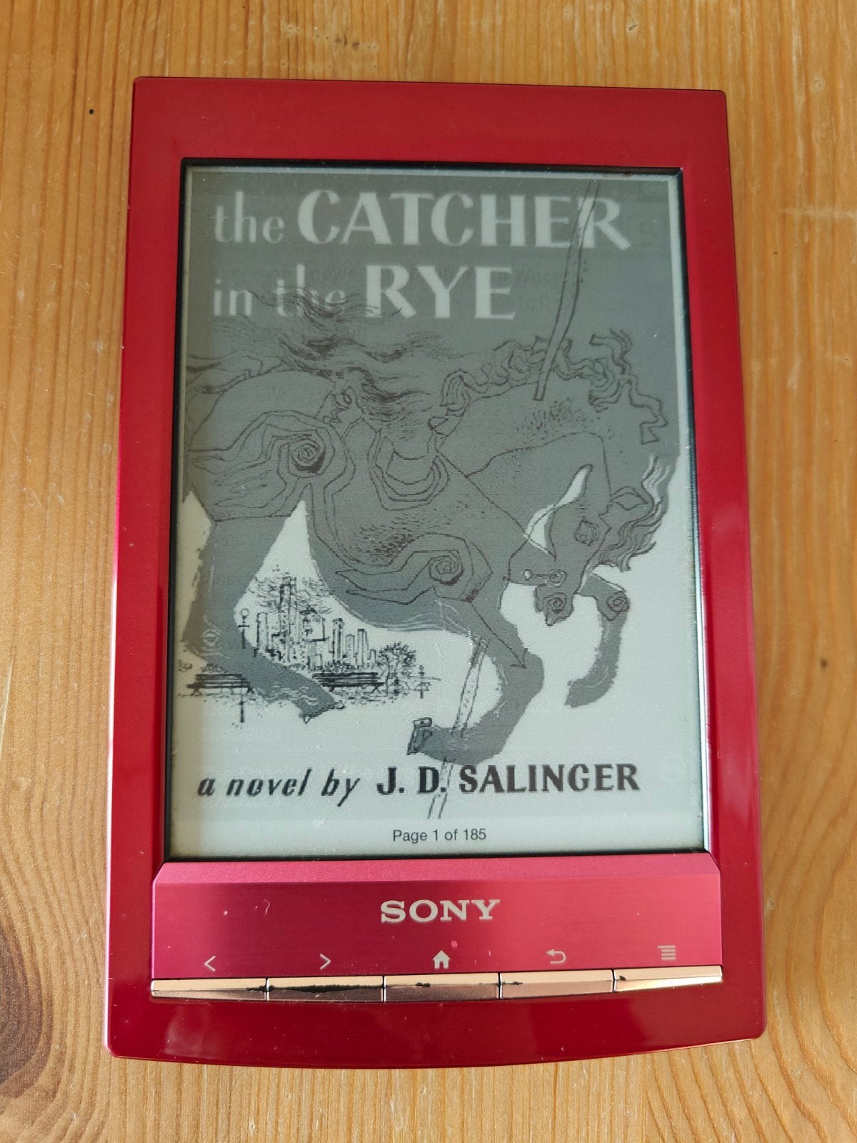 Sony PRS-T1 E-reader - Rood, Gebruikt, Ophalen of Verzenden, 4 GB of minder, Sony