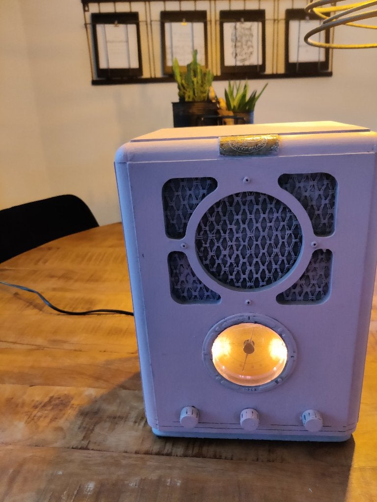 Retro Radio Spirit of St Louis roze geschilderd, Audio, Tv en Foto, Ophalen of Verzenden, Gebruikt, Radio
