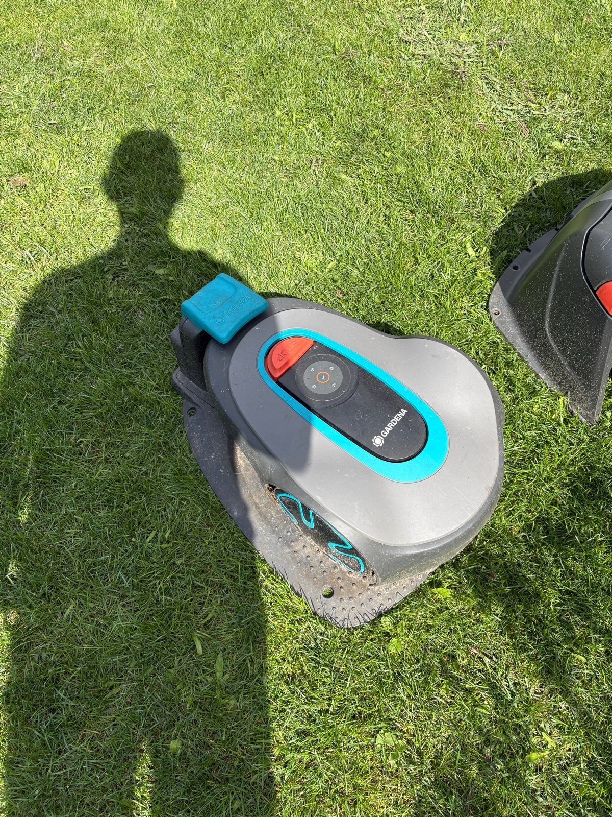 Gardena Sileno Minimo 250 Robotmaaier - Zo goed als nieuw, Ophalen of Verzenden, Zo goed als nieuw, Minder dan 20 cm, Bestuurbaar via app