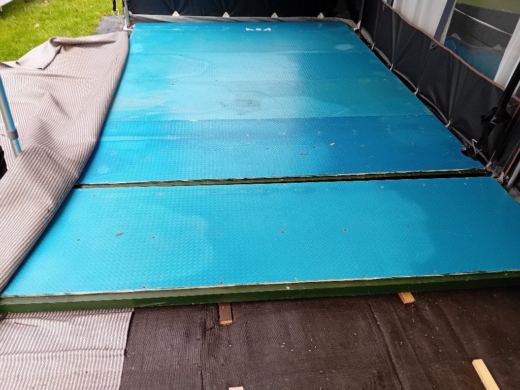 te koop .  KUNSTSTOF VLONDER, Ophalen, Gebruikt