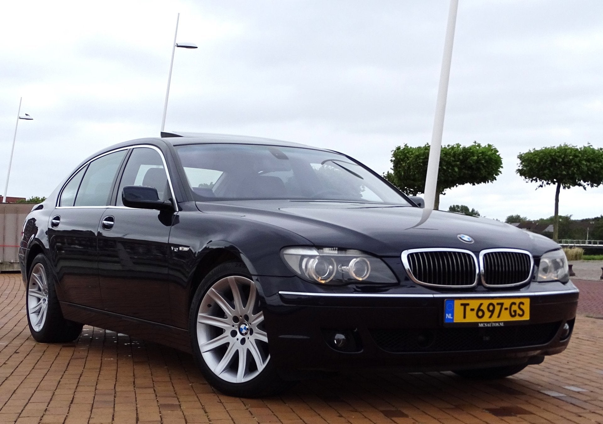 BMW 7-serie 760Li High Exe Schuifdak Koelkast Dubbel glas, Achterwielaandrijving, Gebruikt, Zwart, 12 cilinders