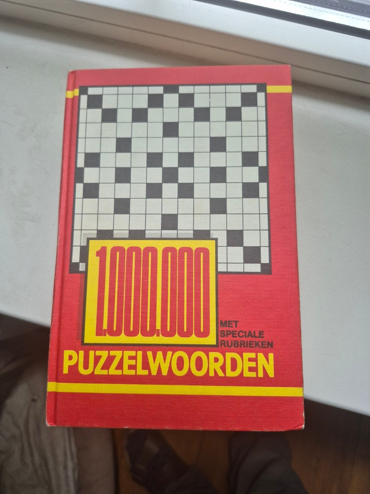 EEN miljoen puzzelwoorden, Ophalen, M. Sanders sr., Zo goed als nieuw, Overige uitgevers