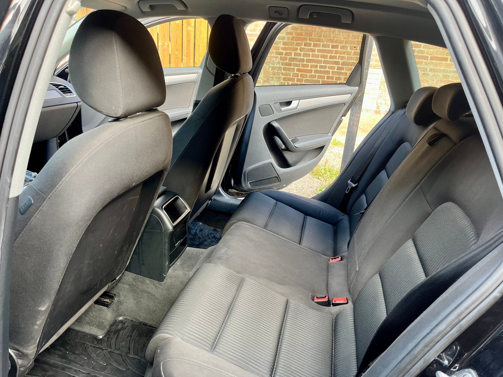 Foto 7 van Audi A4 1.8TFSI 125KW Avant 2012 Zwart
