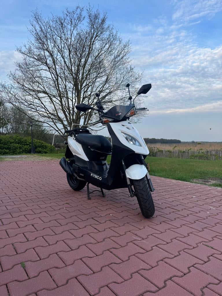 Kymco agility carry 50 cc 4 tak bouwjaar 2012(loopt goed), Ophalen, Gebruikt, Kymco, Benzine