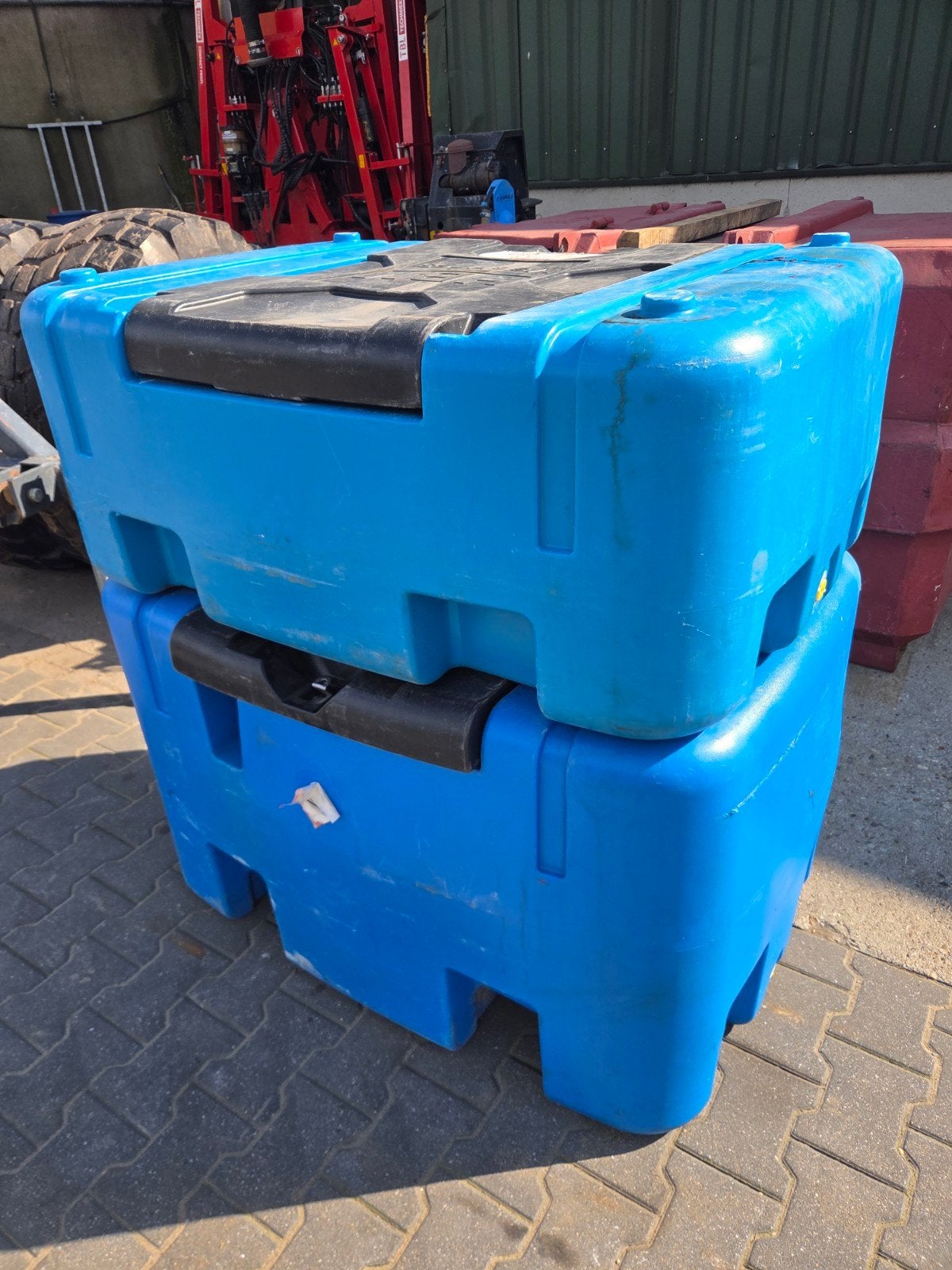dieseltank kunstof 200ltr en 400ltr, Diesel, Overige typen, Tot 1000 kg, Ophalen of Verzenden