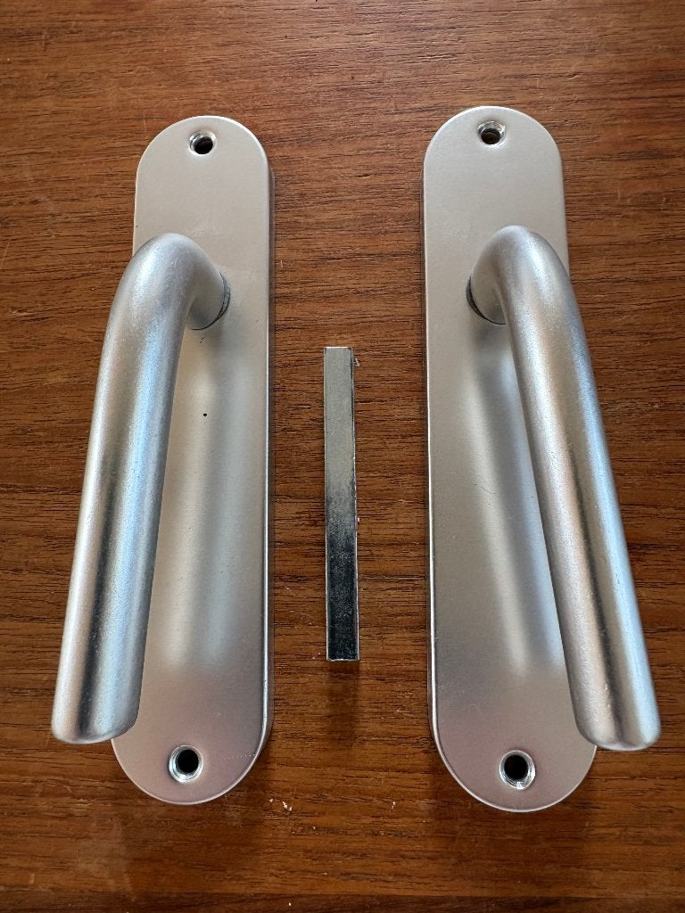 zilverkleurige deurklinken, Ophalen of Verzenden, Gebruikt, Chroom, Klink of Kruk