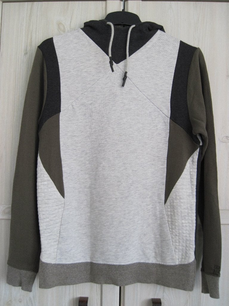 Sweater met capuchon Mt M (Capsize), Maat 48/50 (M), Ophalen of Verzenden, Capsize, Gedragen