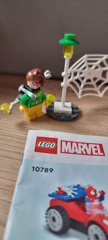 10789 LEGO Spiderman auto en Doc Ock, Marvel, Lego, Ophalen of Verzenden, Complete set
