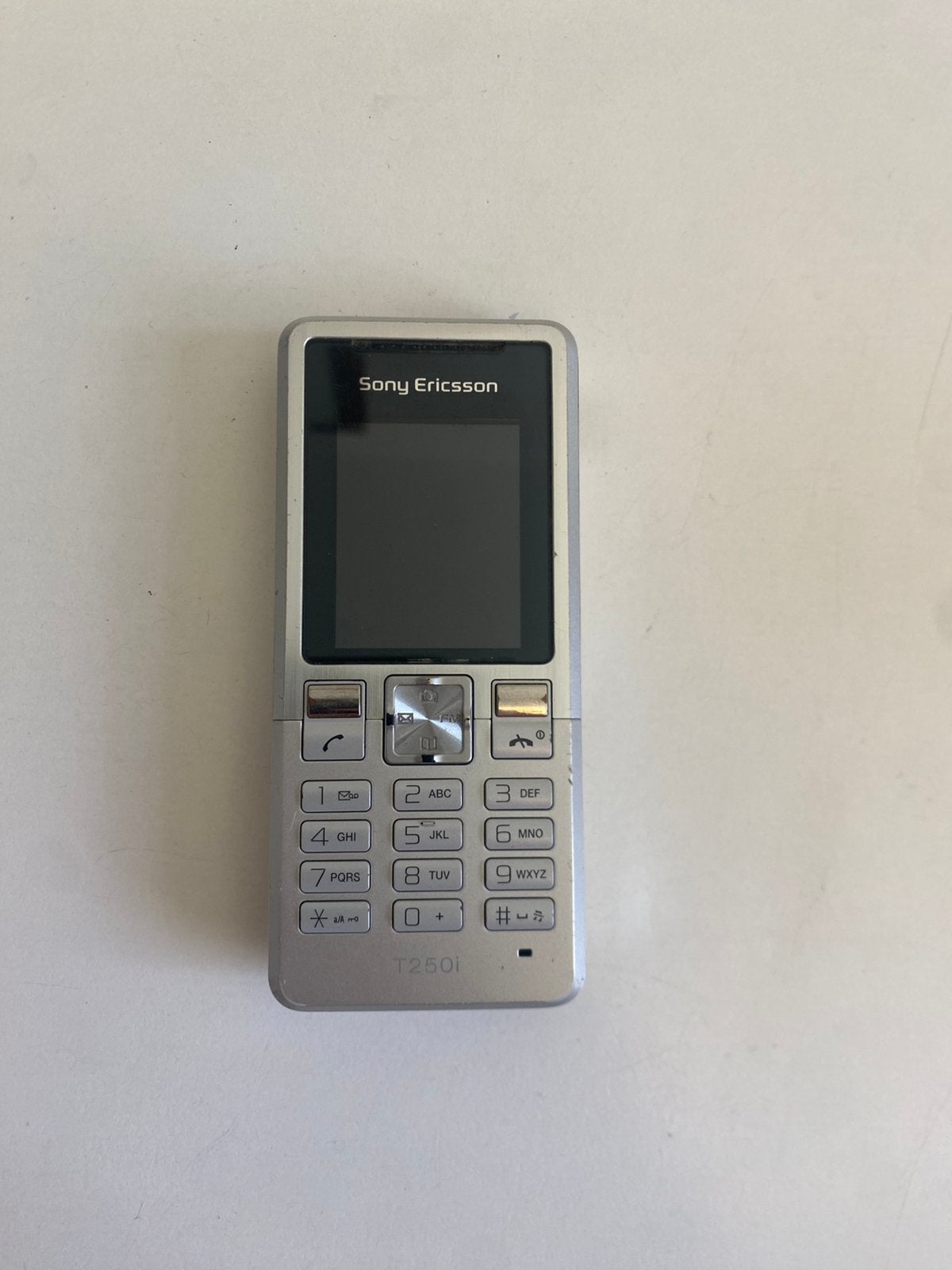Sony Ericsson T250i simvrij, Ophalen of Verzenden, Zo goed als nieuw, Zwart
