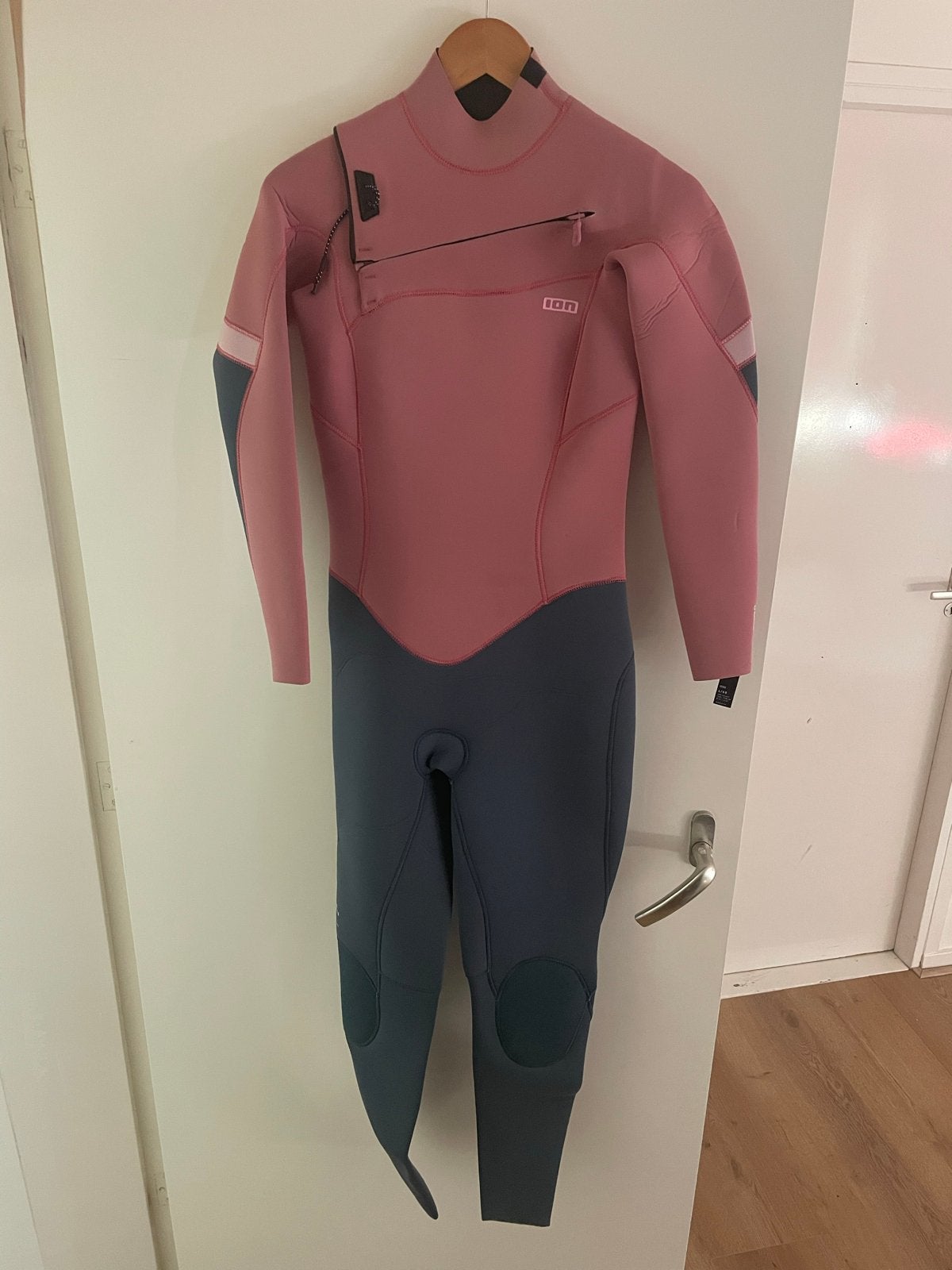Ion Amaze Core 5/4 wetsuit dames maat L - als nieuw, Ophalen, Twintip, Overige typen, Zo goed als nieuw