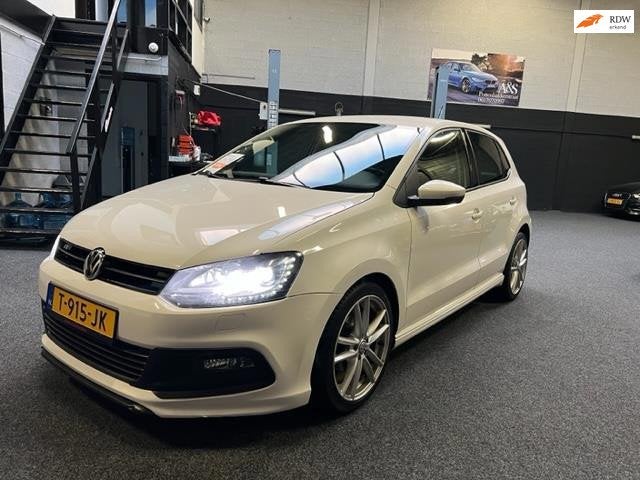 Volkswagen POLO 1.2 TSI Highline/ R Line/Navi/PDC/LED, Auto's, Volkswagen, Voorwielaandrijving, Euro 5, Automatische klimaatregeling