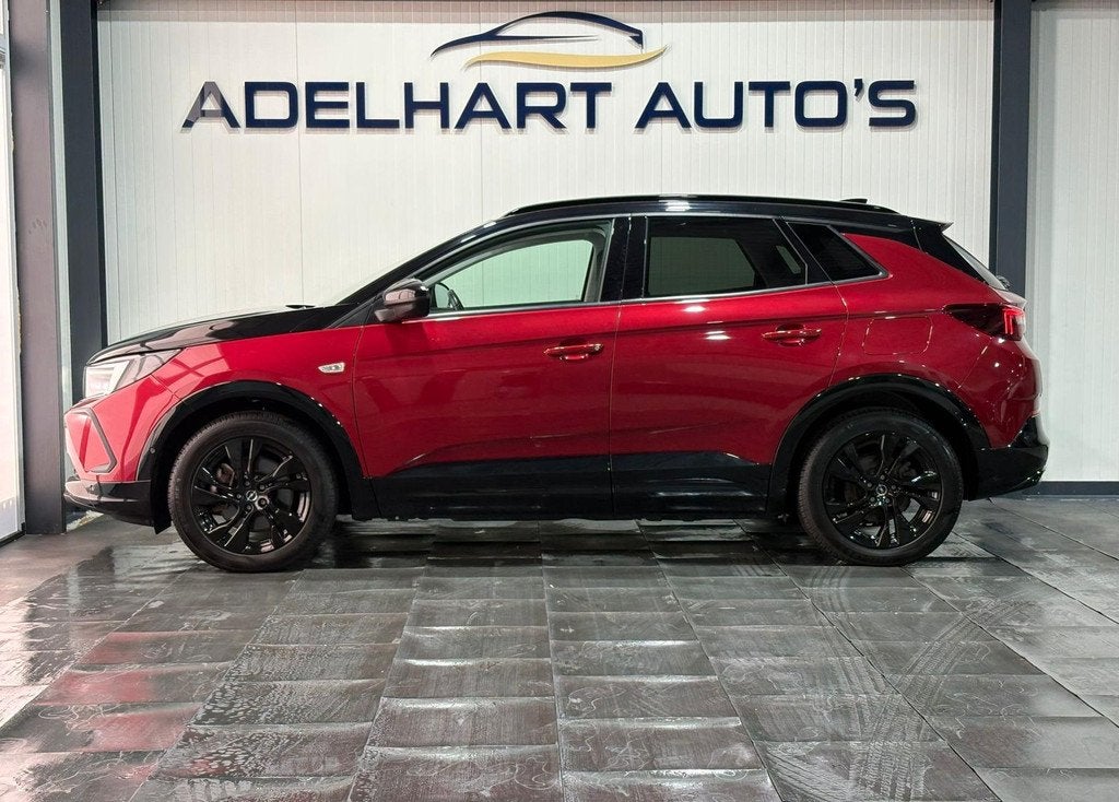 Opel GRANDLAND 1.6 Turbo Plug-In Hybrid Black line Automaat, Auto's, Opel, 4 cilinders, Bedrijf, Automatische klimaatregeling