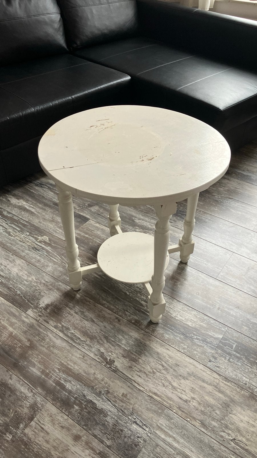 Vintage wit bijzettafeltje, Ophalen, Gebruikt, Rond, 55 tot 75 cm