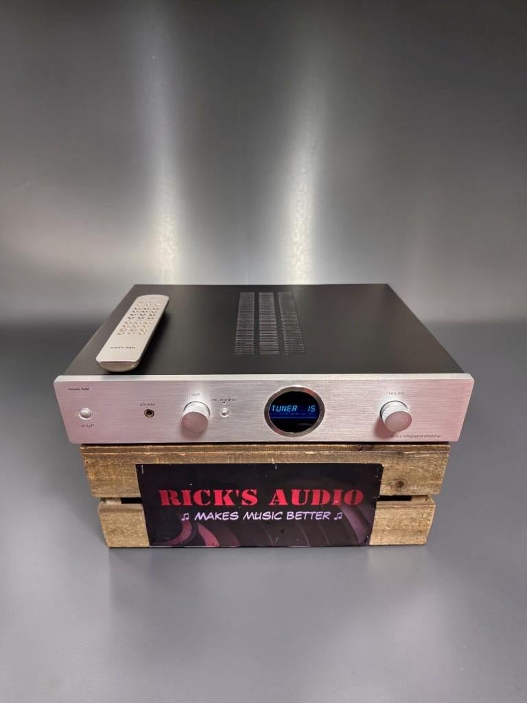 Music Hall A‑25.2 • 2x50W • Originele AB • Ringkern-trafo, Overige merken, Ophalen of Verzenden, Zo goed als nieuw, Music Hall, Designed & Developed in the U.S.A.