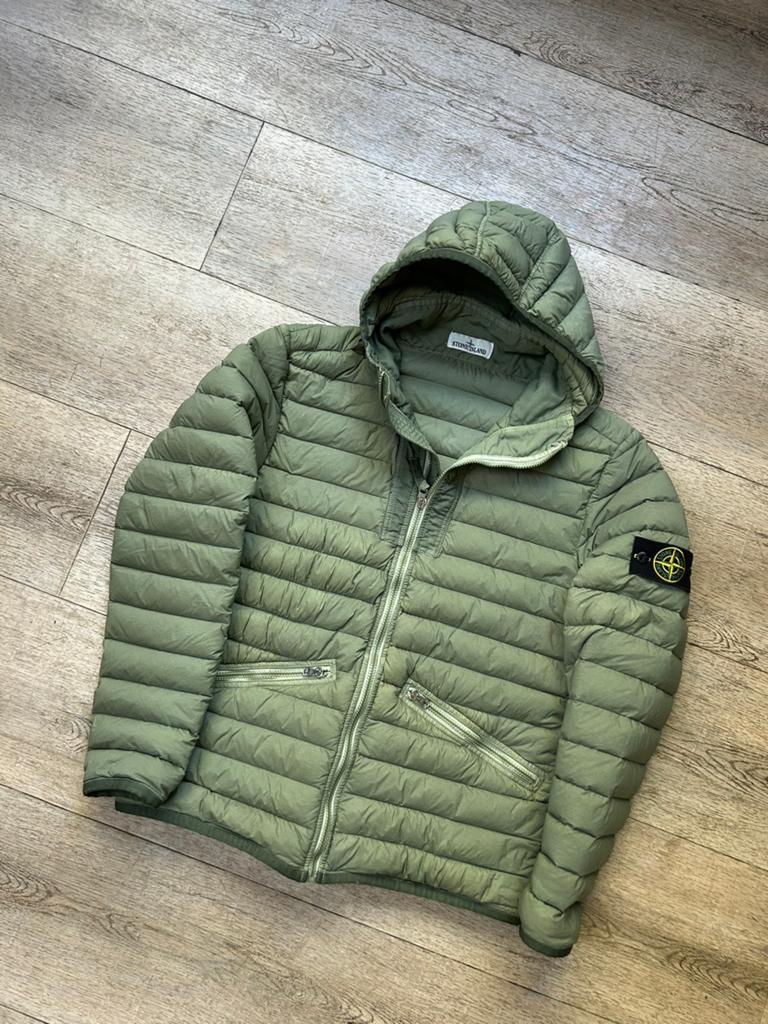Stone island jas maat L perfecte staat, Ophalen of Verzenden, Zo goed als nieuw, Maat 52/54 (L), Groen